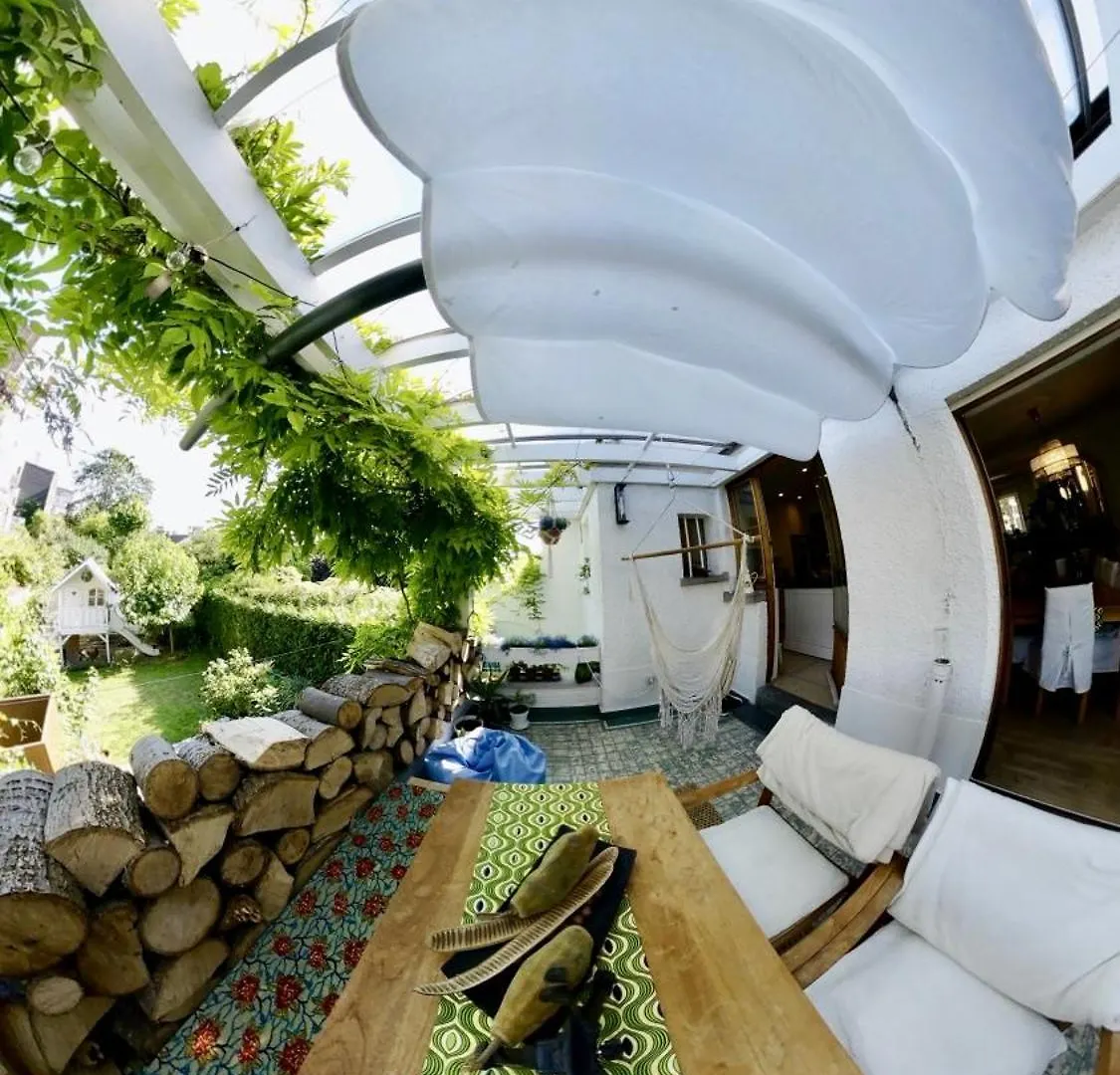 Homestay Calm, Green & Birdsong Near The City Center Brussels